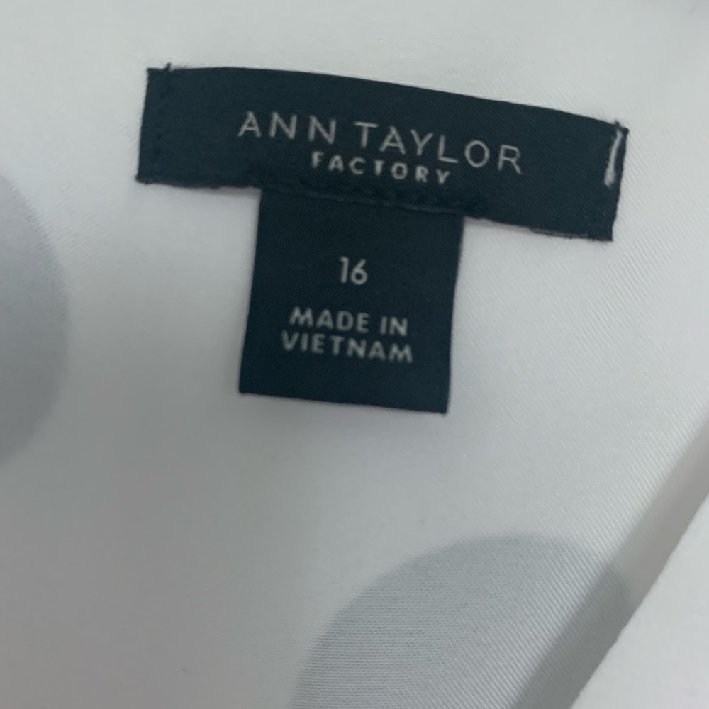 Light & Flowy Polka Dot Flutter Sleeve Dress - image 6